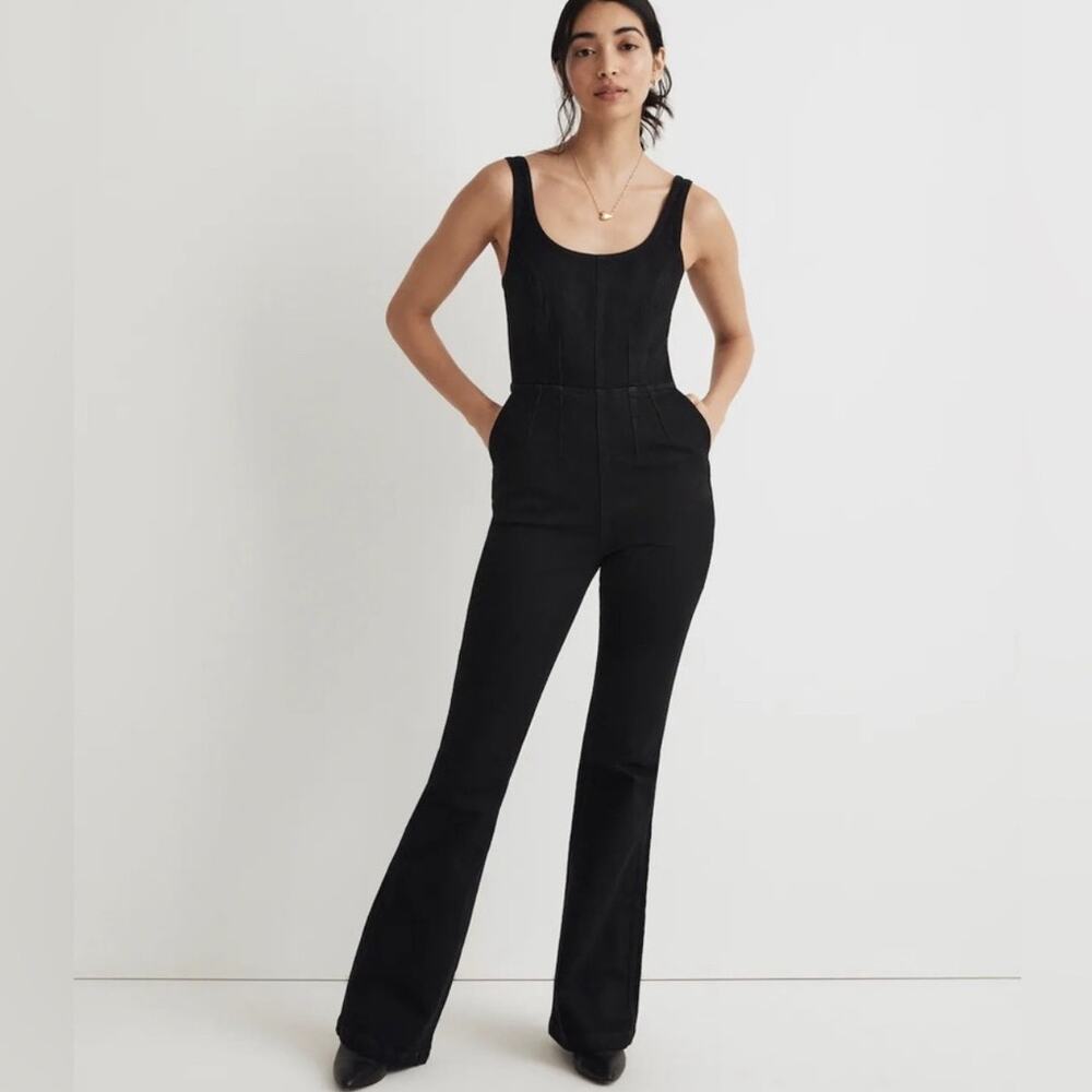 Madewell Denim Flare Leg Jumpsuit in Bonner Wash Black Size 0 NWOT Sleeveless